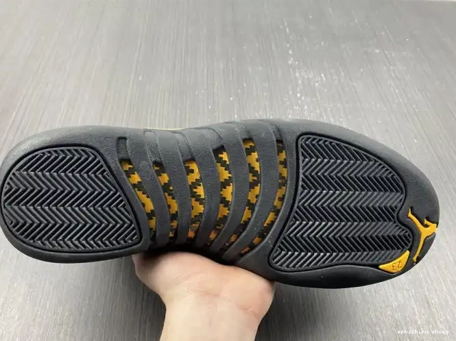 Rep 12 Taxi Black Jordan Air CT8013-071 0513